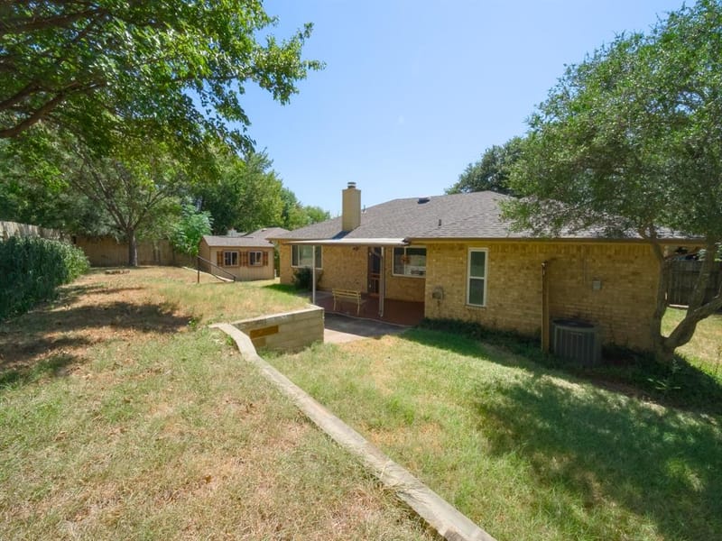2336 Carlisle Court, Grand Prairie TX 75052 - Photo 29