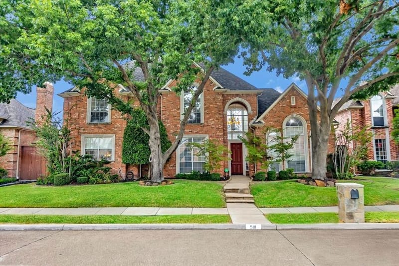 5111 Ambergate Lane, Dallas TX 75287 - Photo 2