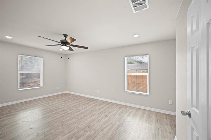 2846 Maryland Avenue, Dallas TX 75216 - Photo 17