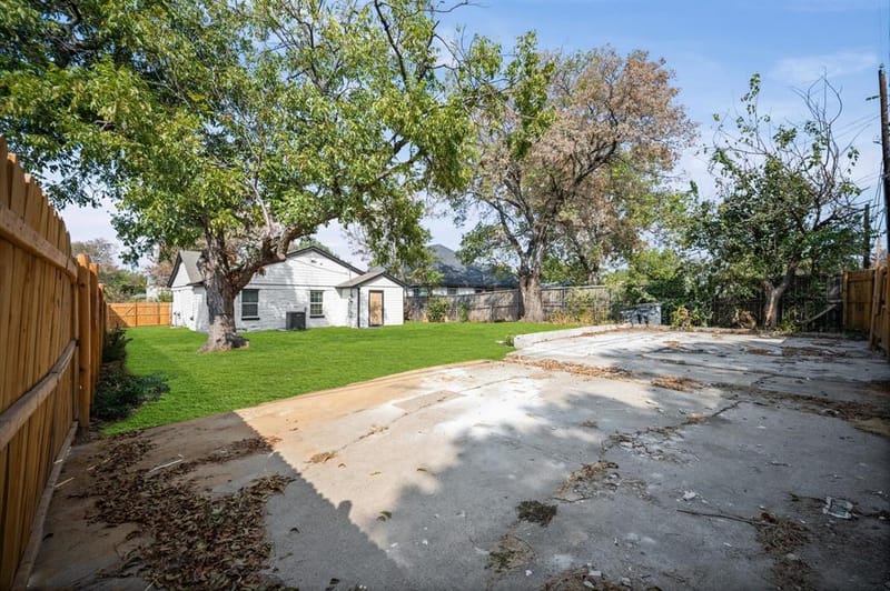 2846 Maryland Avenue, Dallas TX 75216 - Photo 25