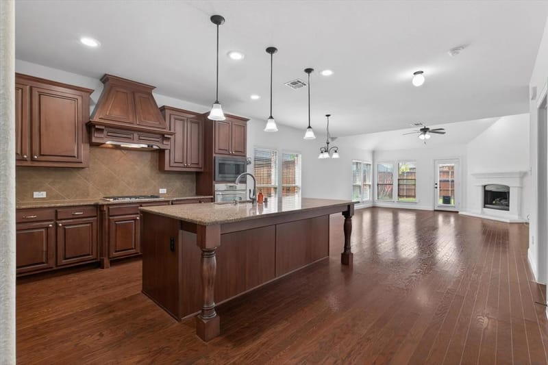 9626 Lance Drive, Frisco TX 75035 - Photo 8