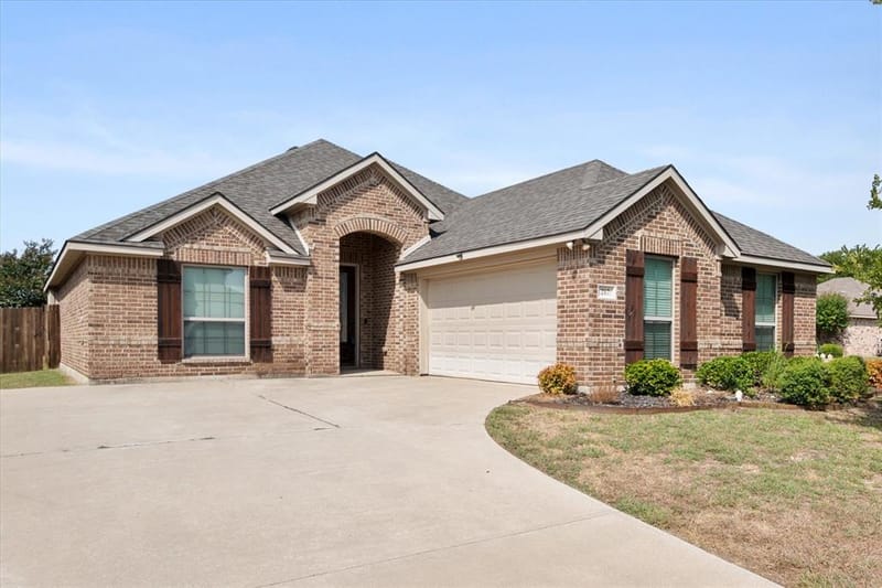 217 Cambridge Street, Waxahachie TX 75165