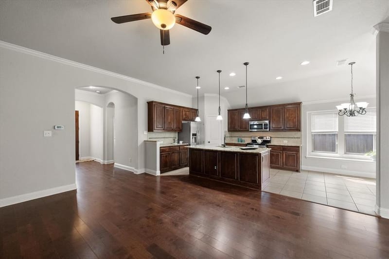 217 Cambridge Street, Waxahachie TX 75165 - Photo 5