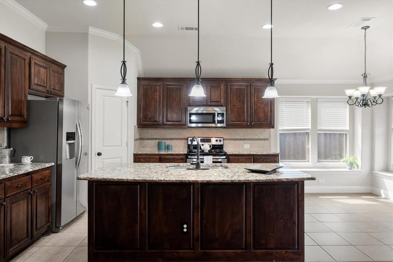 217 Cambridge Street, Waxahachie TX 75165 - Photo 9