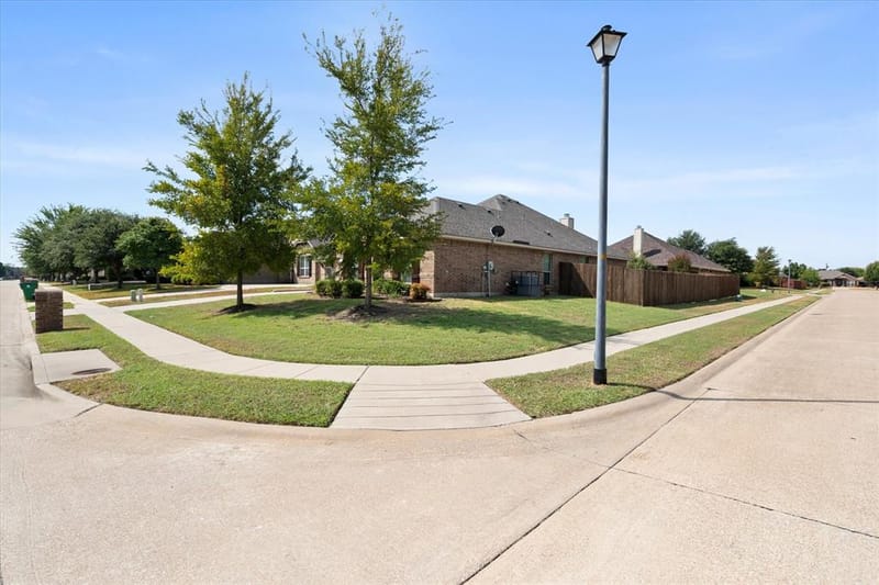 217 Cambridge Street, Waxahachie TX 75165 - Photo 29