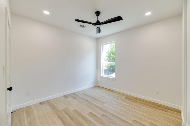 2923 Materhorn Drive, Dallas TX 75228 - Photo 35