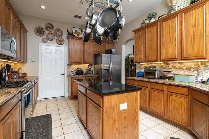 11845 Warbler Lane, Fort Worth TX 76244 - Photo 13