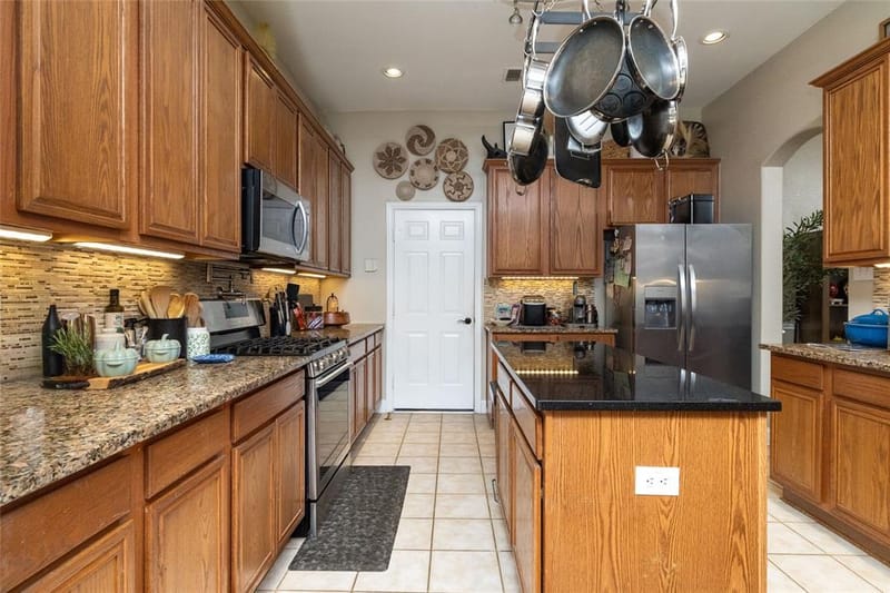 11845 Warbler Lane, Fort Worth TX 76244 - Photo 14