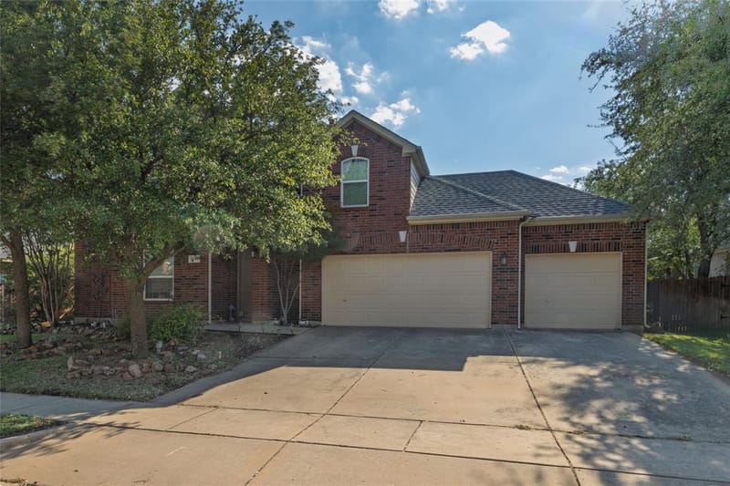11845 Warbler Lane, Fort Worth TX 76244 - Photo 4