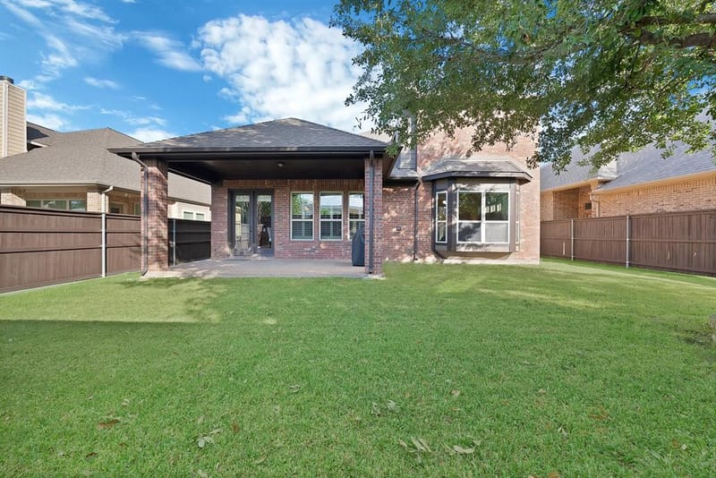 1406 St Tropez Lane, Arlington TX 76013 - Photo 5