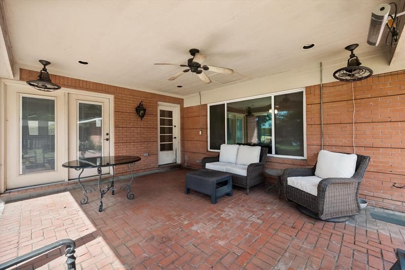 2001 W Park Avenue, Corsicana TX 75110 - Photo 30