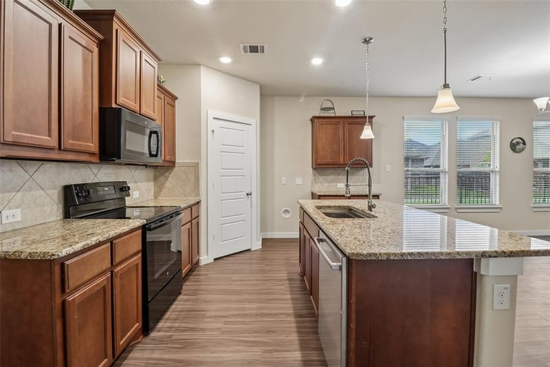 7629 Spring Drive, Watauga TX 76148 - Photo 10