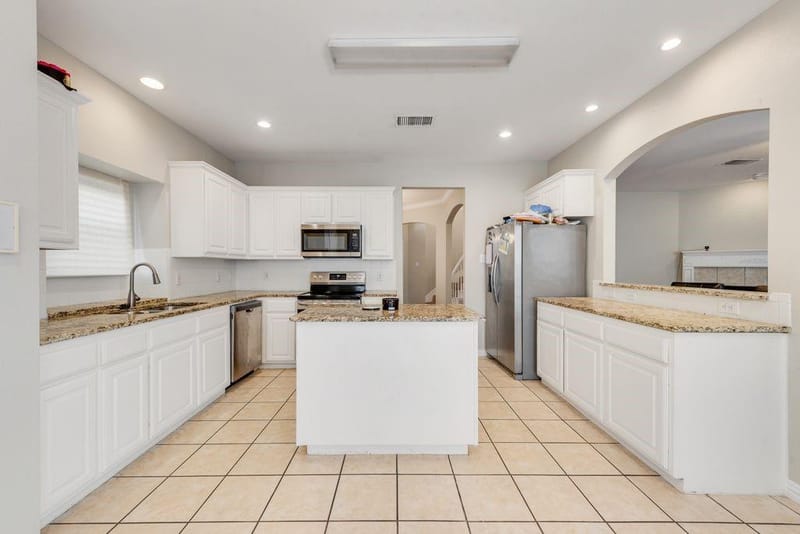 2300 Springmere Drive, Arlington TX 76012 - Photo 13
