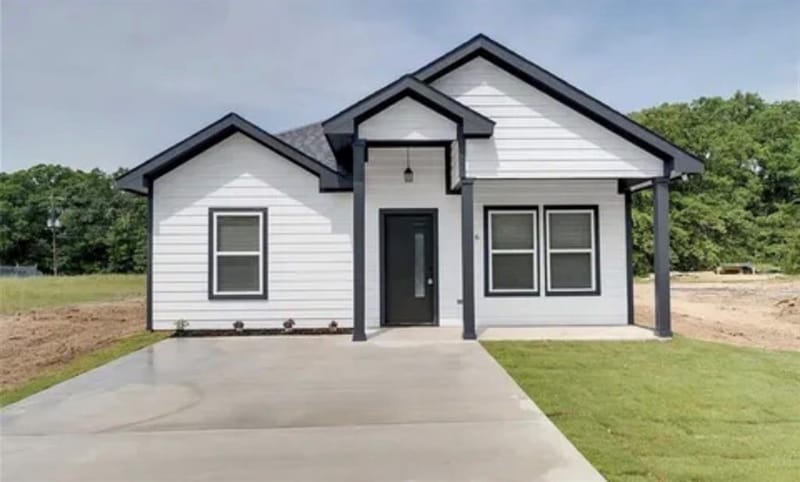 116 Bowie Street, Mabank TX 75156