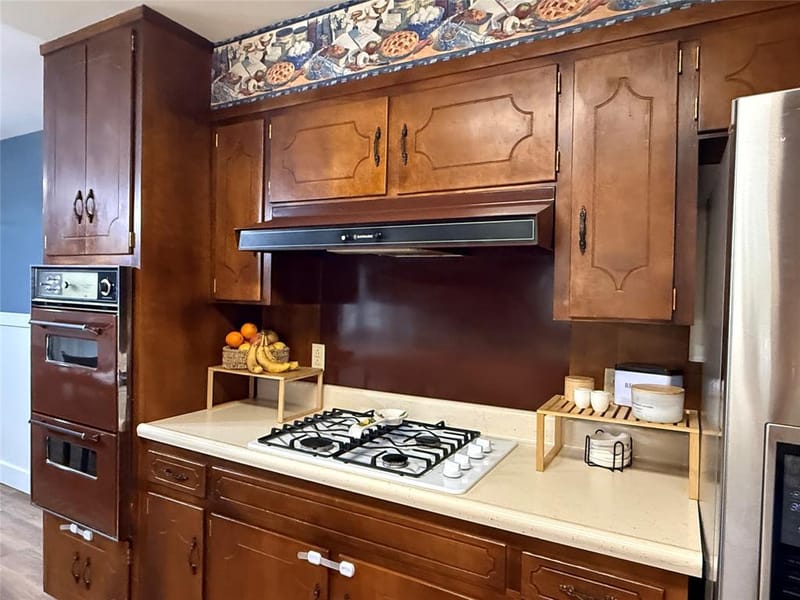 604 Kingwood Drive, Mineral Wells TX 76067 - Photo 11