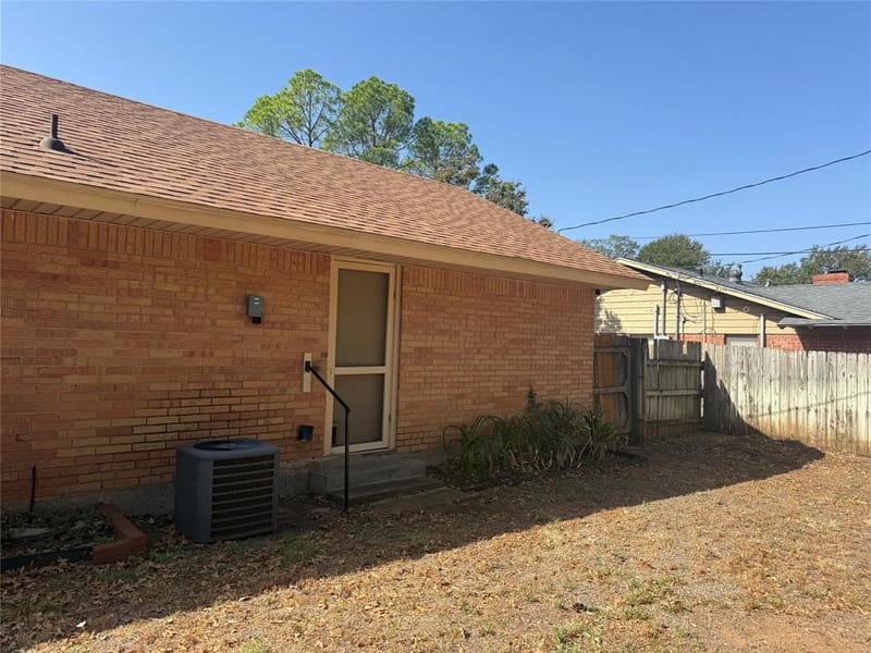 604 Kingwood Drive, Mineral Wells TX 76067 - Photo 29