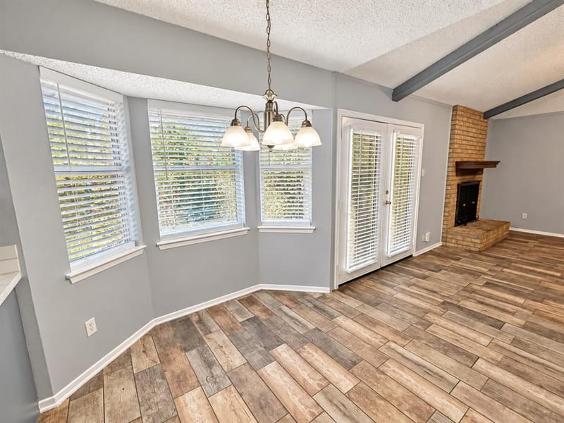 2809 Bent Tree Lane, Arlington TX 76016 - Photo 5