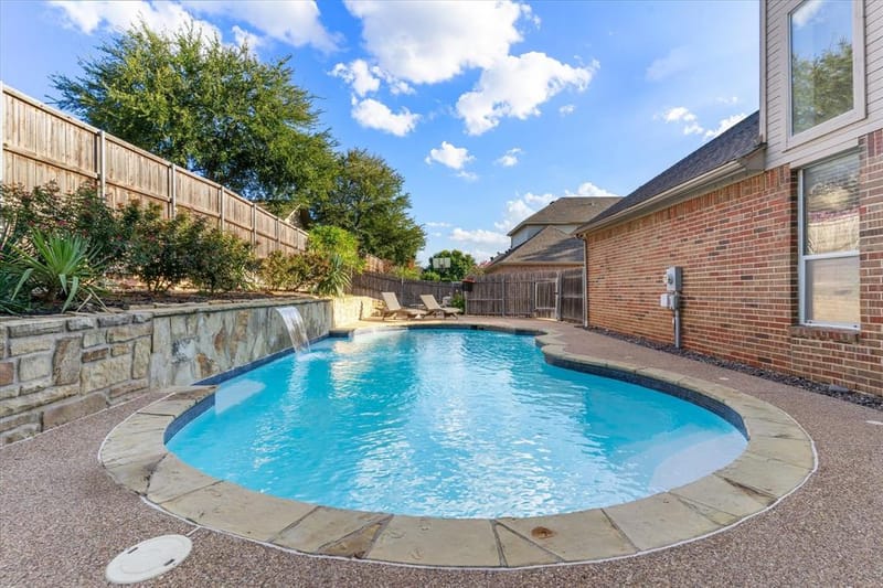 8212 Hallmark Drive, North Richland Hills TX 76182 - Photo 34