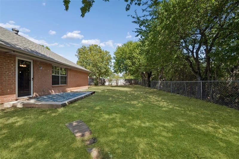 1301 Clearfield Drive, Cleburne TX 76033 - Photo 27