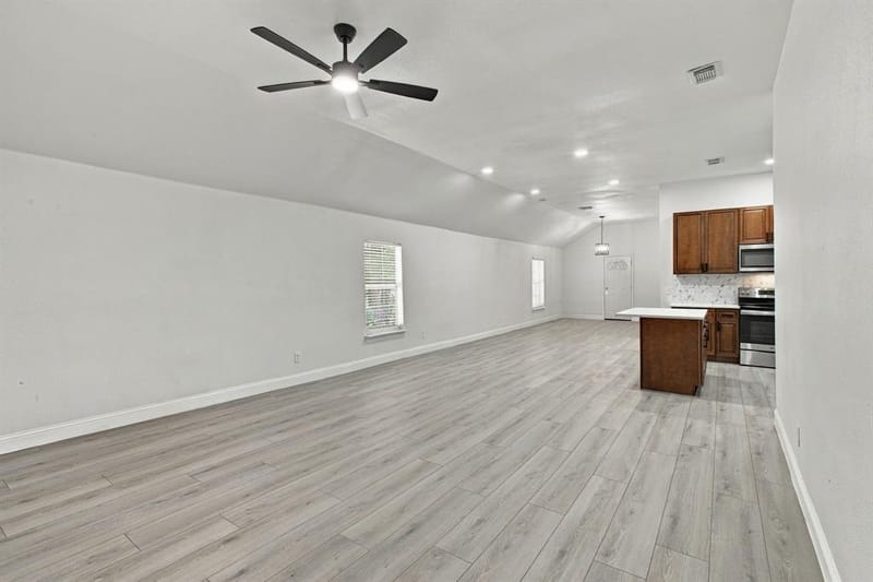 807 Wyatt Street, Waxahachie TX 75165 - Photo 13