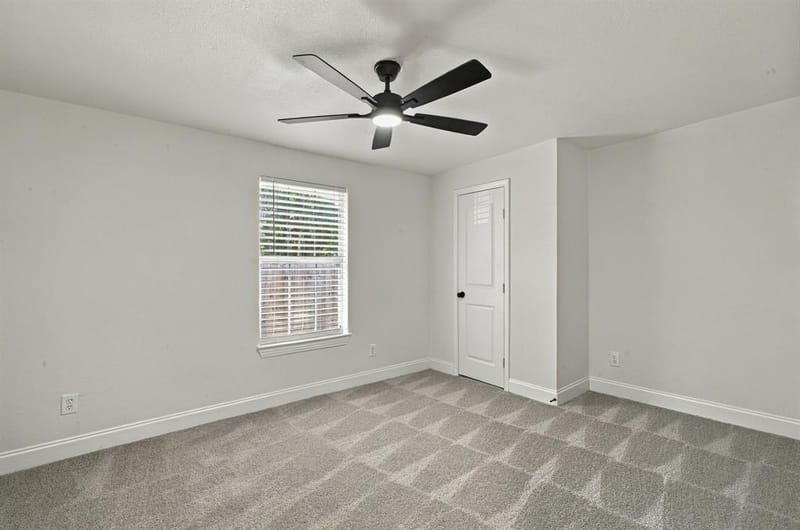 807 Wyatt Street, Waxahachie TX 75165 - Photo 31
