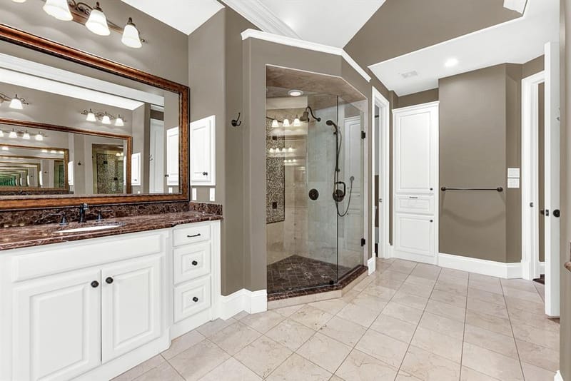 5237 SKY LAKE Drive, Plano TX 75093 - Photo 18
