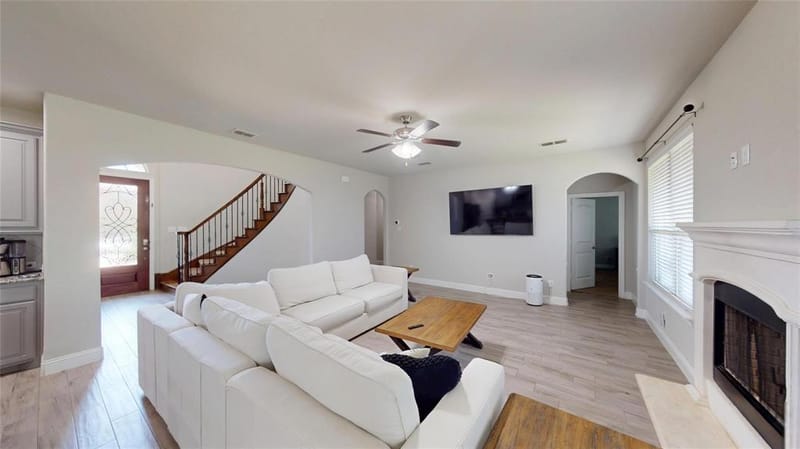 5205 Shelter Point Court, Mansfield TX 76063 - Photo 4