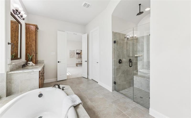 4664 Maverick Way, Carrollton TX 75010 - Photo 20