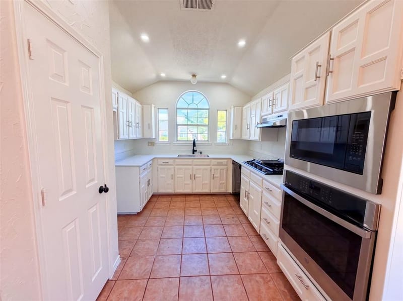 2522 Palisades Place, Mesquite TX 75181 - Photo 2
