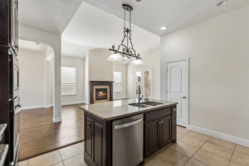 4813 Parkplace Drive, Denton TX 76226 - Photo 12