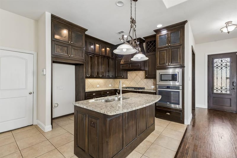 4813 Parkplace Drive, Denton TX 76226 - Photo 10