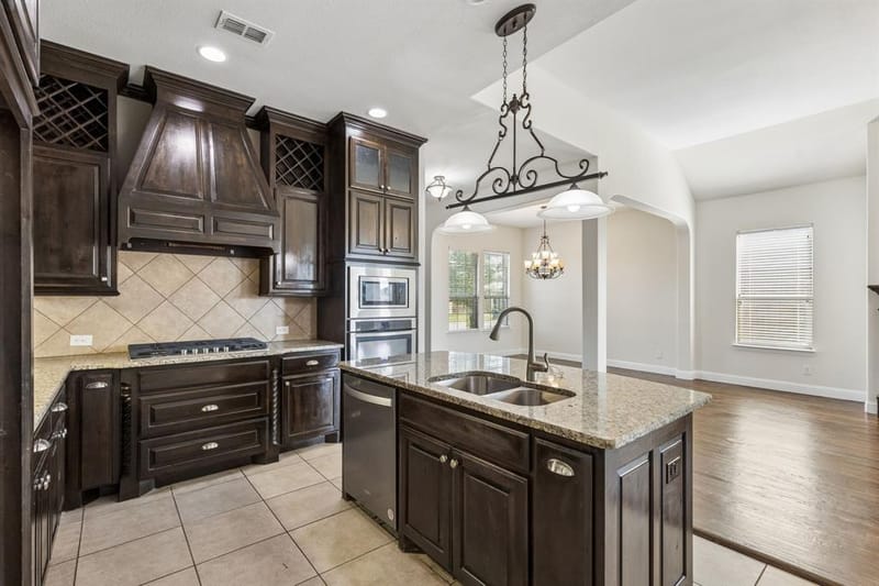 4813 Parkplace Drive, Denton TX 76226 - Photo 11