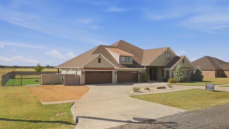 568 Crow Road, Whitesboro TX 76273 - Photo 40