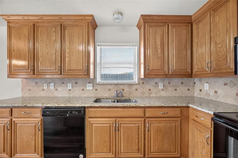 332 Hacienda Drive, Waxahachie TX 75165 - Photo 21