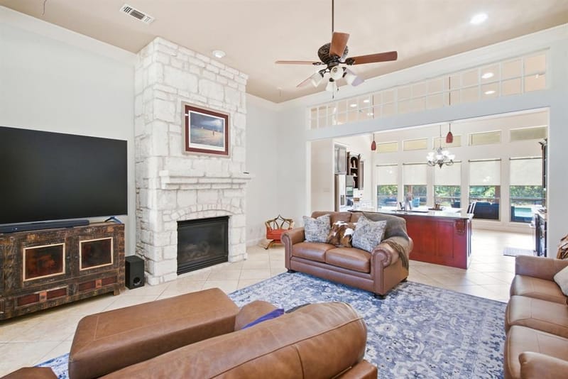 115 Coldwater Creek Lane, Weatherford TX 76088 - Photo 7