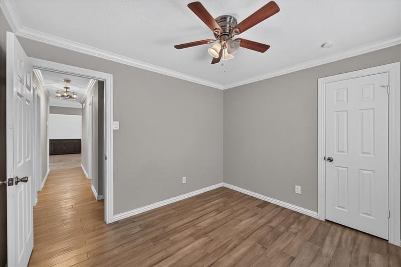 806 Creekside Drive, Euless TX 76040 - Photo 26