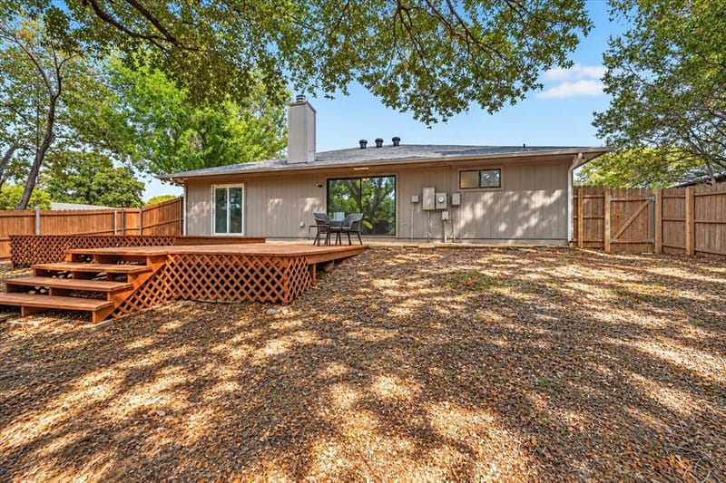 806 Creekside Drive, Euless TX 76040 - Photo 30