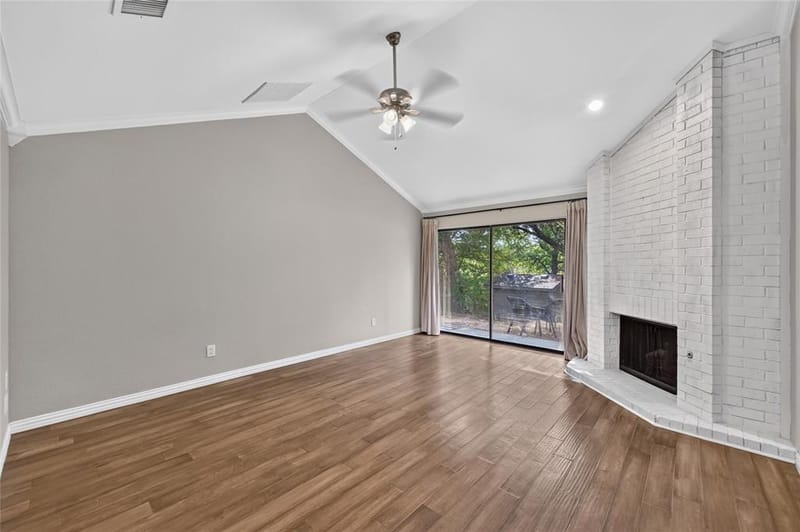 806 Creekside Drive, Euless TX 76040 - Photo 15