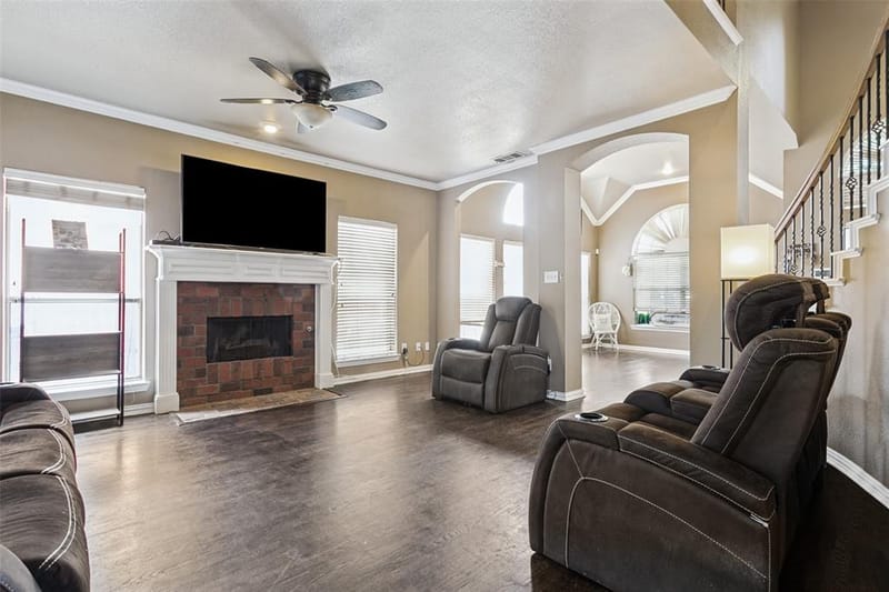 2314 Balleybrooke Drive, Lewisville TX 75077 - Photo 7