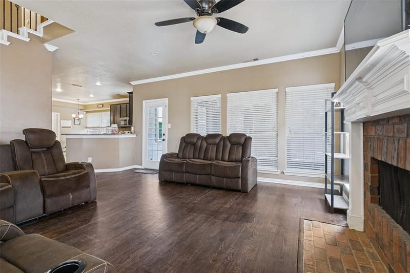 2314 Balleybrooke Drive, Lewisville TX 75077 - Photo 8