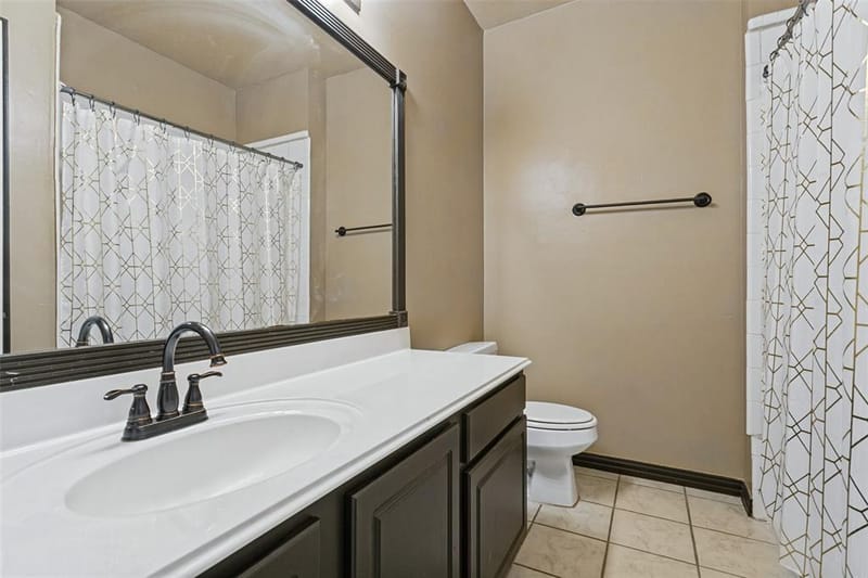 2314 Balleybrooke Drive, Lewisville TX 75077 - Photo 21