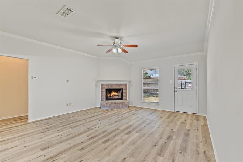 204 Troxell Boulevard, Rhome TX 76078 - Photo 9