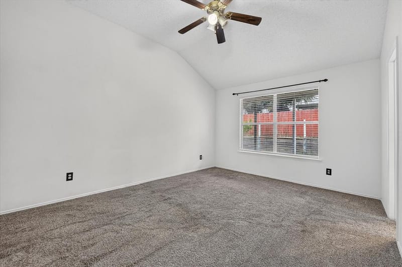 9929 Long Rifle Drive, Fort Worth TX 76108 - Photo 17