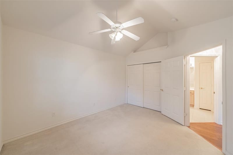 918 Bridges Drive, Arlington TX 76012 - Photo 27