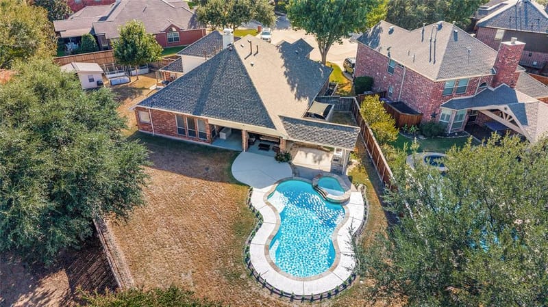 2405 Warwick Circle, McKinney TX 75072 - Photo 27