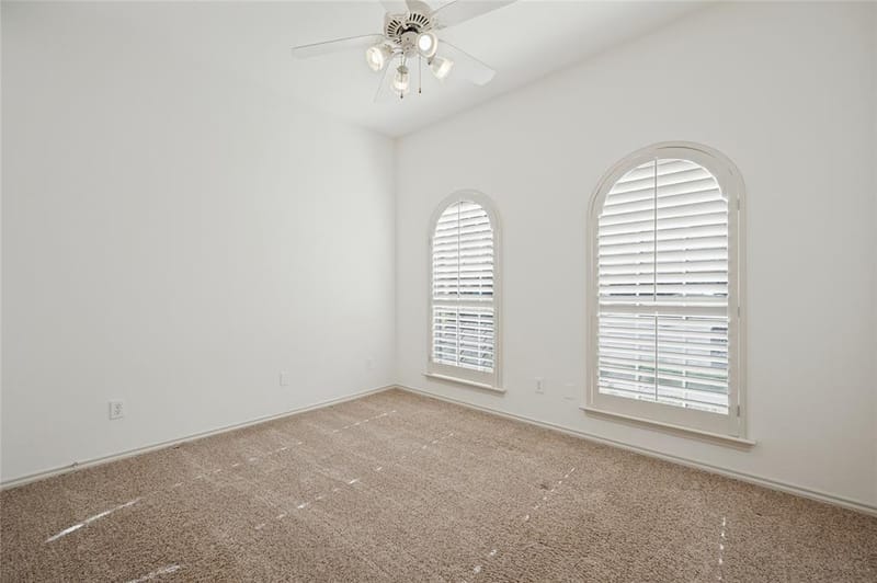 2405 Warwick Circle, McKinney TX 75072 - Photo 17
