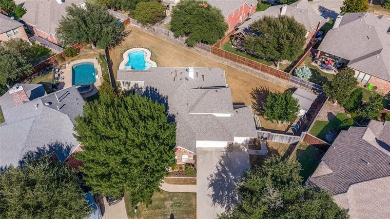 2405 Warwick Circle, McKinney TX 75072 - Photo 26