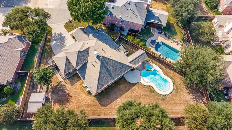 2405 Warwick Circle, McKinney TX 75072 - Photo 29