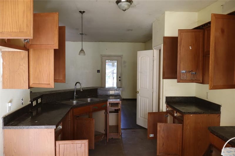127 LYNNE, Mabank TX 75156 - Photo 2