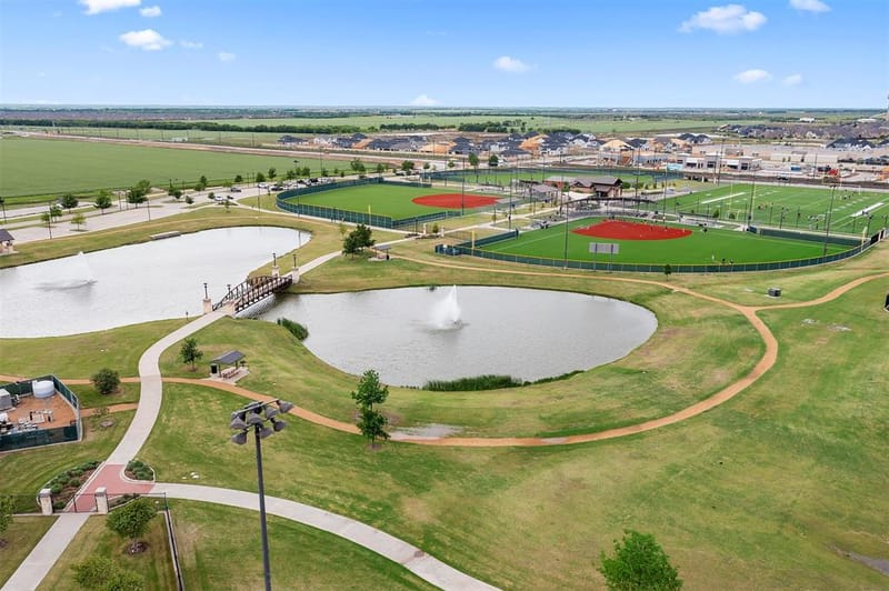5009 Lily Creek Drive, Aubrey TX 76227 - Photo 18